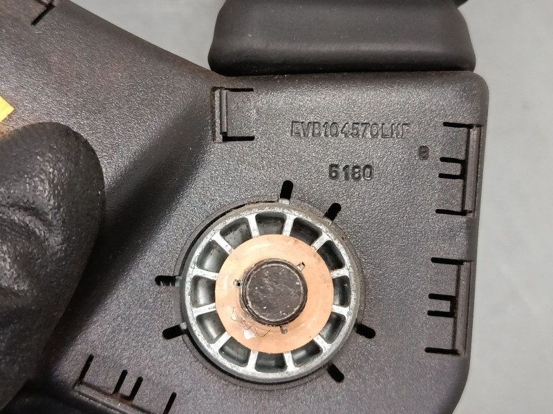 Recambio de anclaje cinturon delantero izquierdo para land rover freelander i (l314) 2.0 di 4x4 referencia OEM IAM EVB104570LHT 