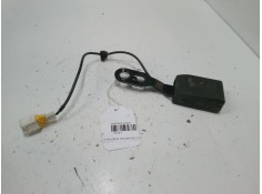 Recambio de anclaje cinturon delantero izquierdo para peugeot partner tepee 1.6 hdi 90 referencia OEM IAM 96815079XT  