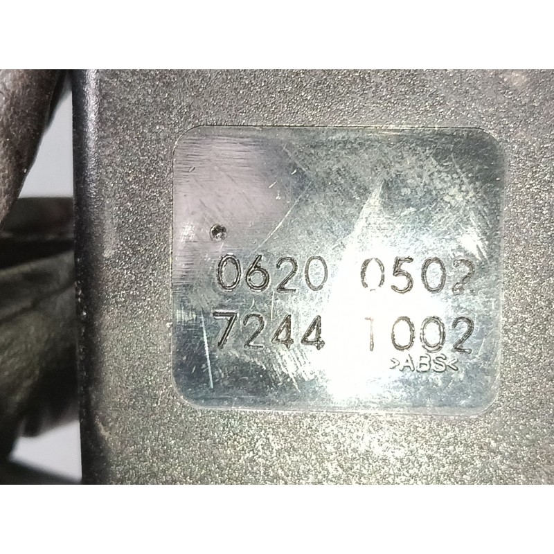 Recambio de anclaje cinturon delantero izquierdo para fiat doblo monospace (119_, 223_) 1.4 referencia OEM IAM 7244 T002  