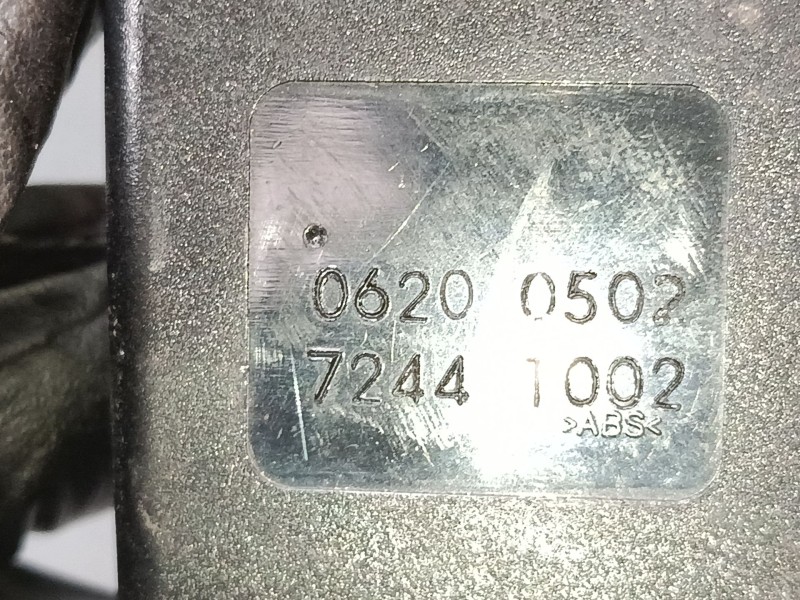 Recambio de anclaje cinturon delantero izquierdo para fiat doblo monospace (119_, 223_) 1.4 referencia OEM IAM 7244 T002  