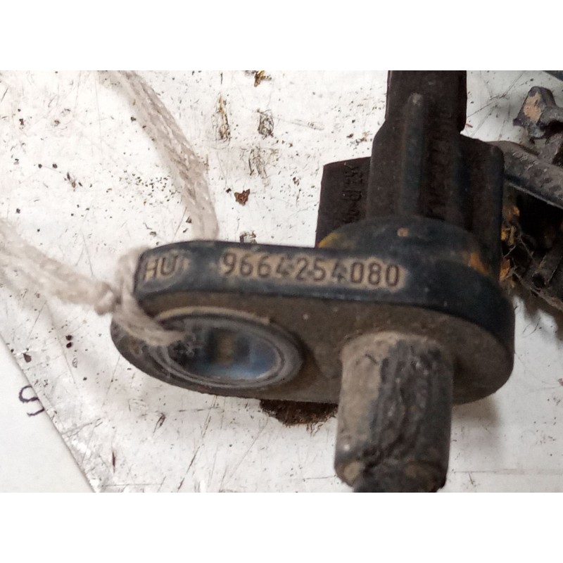 SENSOR ABS TRASERO DERECHO 9664254080 