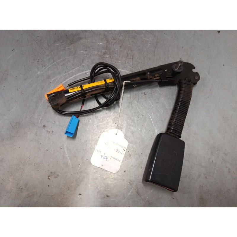 Recambio de anclaje cinturon delantero derecho para land rover discovery iii (l319) 2.7 td 4x4 referencia OEM IAM   