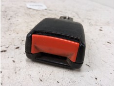 Recambio de anclaje cinturon delantero derecho para volkswagen caravelle 2,4 5v 2-aab-2m referencia OEM IAM 701857877F  