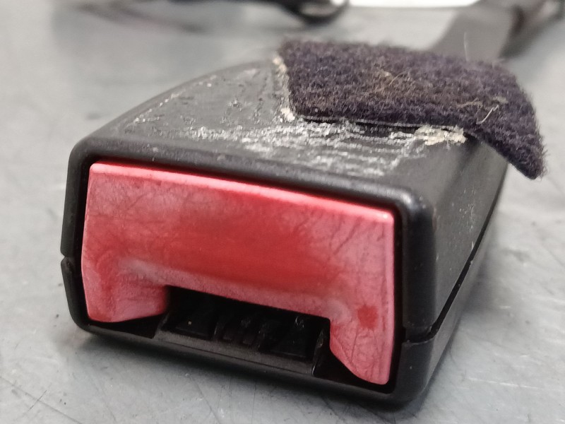 Recambio de anclaje cinturon delantero izquierdo para ford fiesta vi (cb1, ccn) 1.25 referencia OEM IAM C1BB B61208 BB  