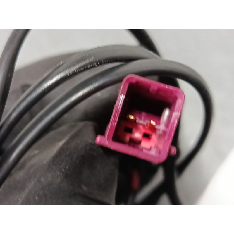 Recambio de anclaje cinturon delantero izquierdo para ford fiesta vi (cb1, ccn) 1.25 referencia OEM IAM C1BB B61208 BB  