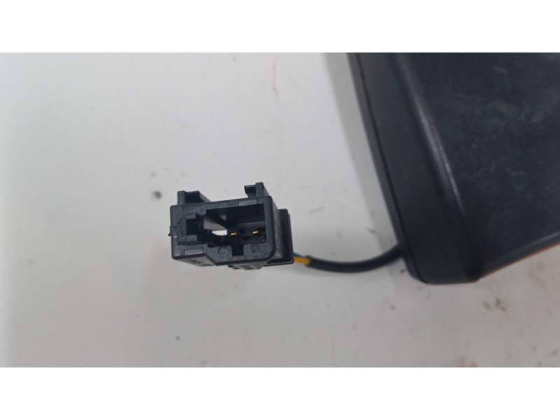 Recambio de anclaje cinturon delantero izquierdo para seat ibiza iv (6j5, 6p1) 1.4 tdi referencia OEM IAM 6R0857756B  