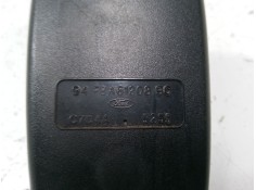 Recambio de anclaje cinturon delantero izquierdo para ford fiesta iii (gfj) 1.3 referencia OEM IAM 94FBA61208BC   2