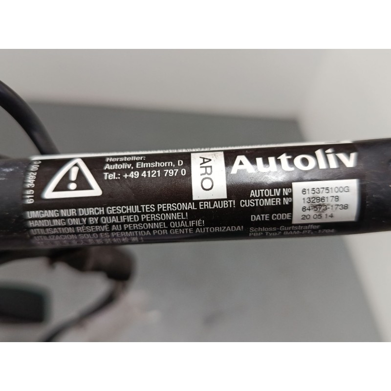 Recambio de anclaje cinturon delantero izquierdo para opel corsa d (s07) 1.2 (l08, l68) referencia OEM IAM 616046700C  