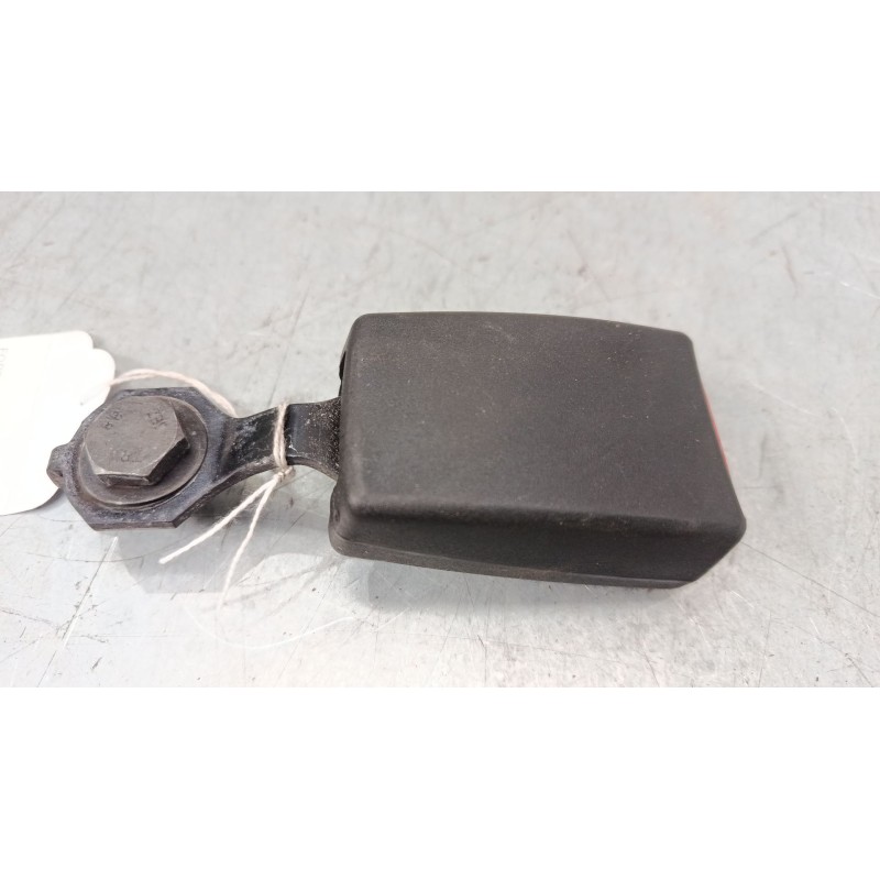 Recambio de anclaje cinturon delantero izquierdo para smart fortwo coupé (451) 1.0 (451.331, 451.380) referencia OEM IAM   