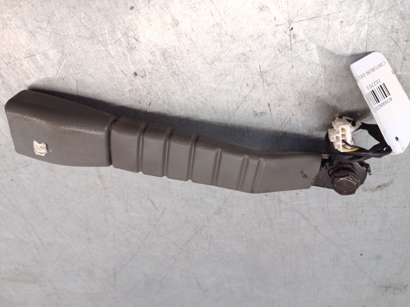 Recambio de anclaje cinturon delantero izquierdo para ssangyong korando (kj) 2.9 td referencia OEM IAM   