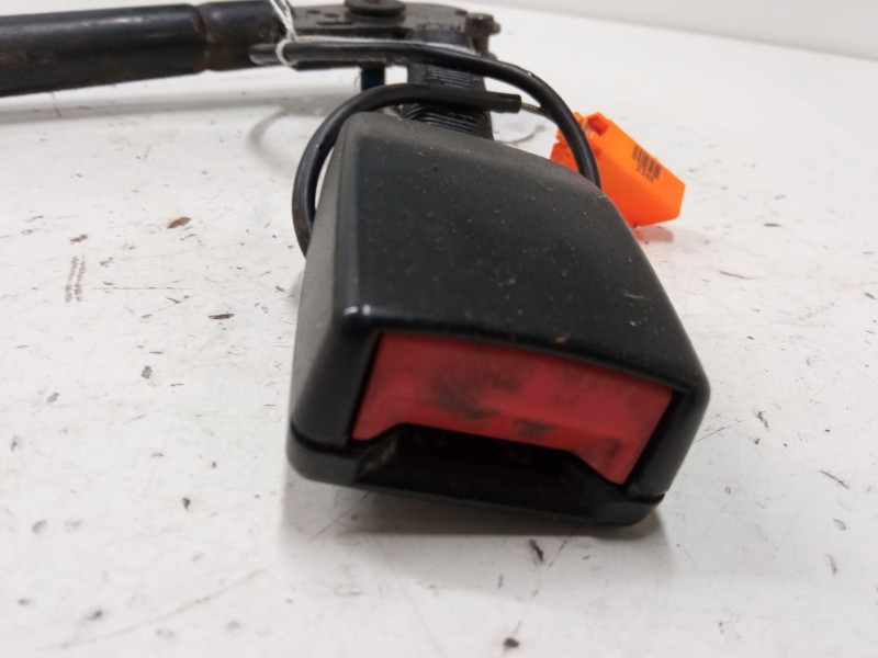 Recambio de anclaje cinturon delantero izquierdo para ford fiesta v (jh_, jd_) 1.4 tdci referencia OEM IAM   