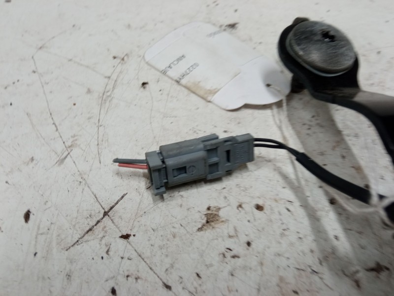 Recambio de anclaje cinturon delantero izquierdo para renault clio iv (bh_) 1.2 16v referencia OEM IAM   