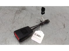 Recambio de anclaje cinturon delantero izquierdo para opel astra j (p10) 1.4 turbo (68) referencia OEM IAM   