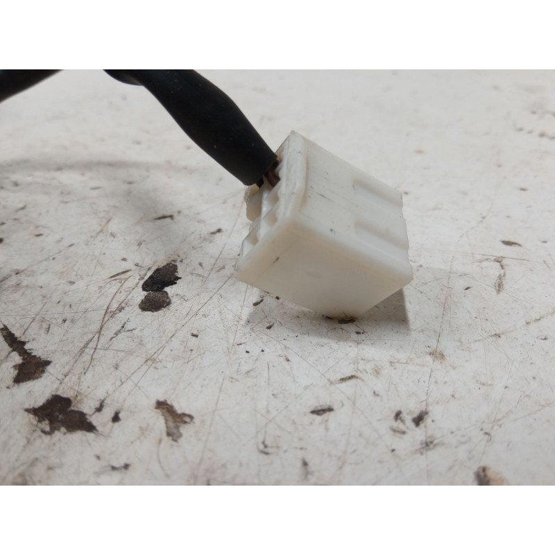 Recambio de anclaje cinturon delantero izquierdo para mazda 6 hatchback (gg) 2.0 di (gg14) referencia OEM IAM 040406AC  