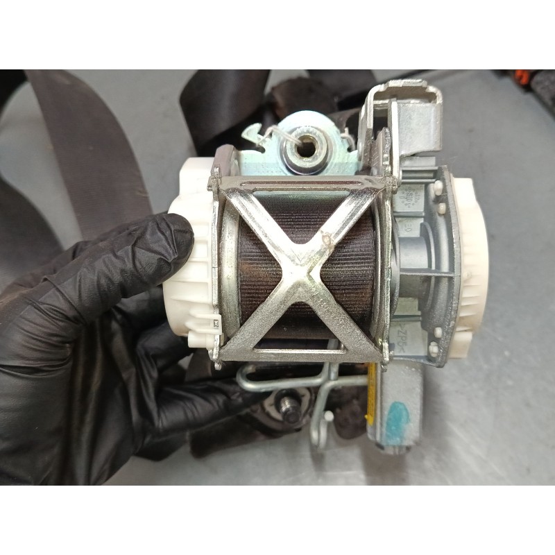 Recambio de cinturon seguridad delantero derecho para peugeot 3008 i monospace (0u_) 1.6 hdi referencia OEM IAM 34068389E  
