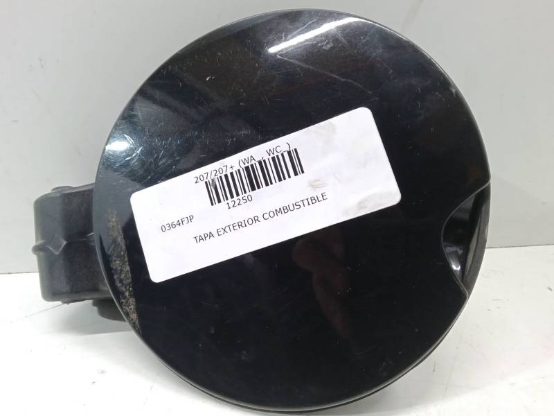 TAPA EXTERIOR COMBUSTIBLE 