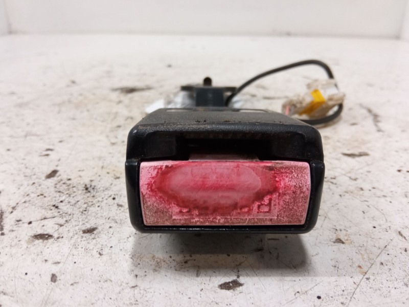 Recambio de anclaje cinturon delantero izquierdo para peugeot 207 sw (wk_) 1.4 16v referencia OEM IAM   