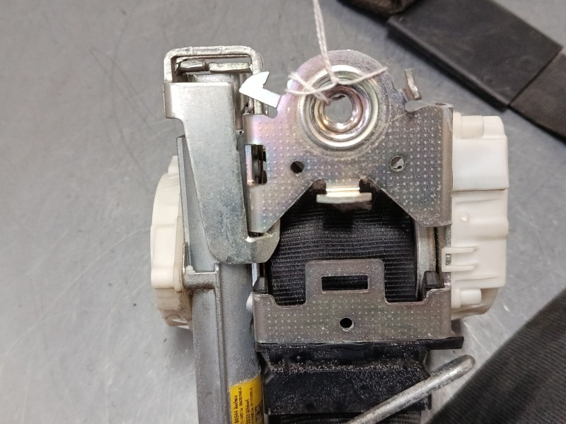 Recambio de cinturon seguridad delantero izquierdo para peugeot 3008 i monospace (0u_) 1.6 hdi referencia OEM IAM 34071115D  