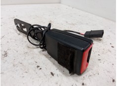 Recambio de anclaje cinturon delantero izquierdo para fiat 500l (351_, 352_) 1.4 (199lyb1b) referencia OEM IAM 34147663F   2