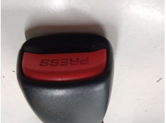 Recambio de anclaje cinturon trasero derecho para mazda 3 (bk) 1.6 di turbo referencia OEM IAM    2
