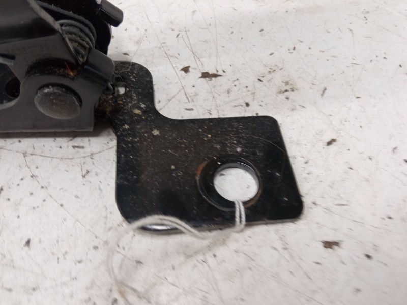 Recambio de anclaje cinturon trasero derecho para ford ecosport 1.0 ecoboost referencia OEM IAM   