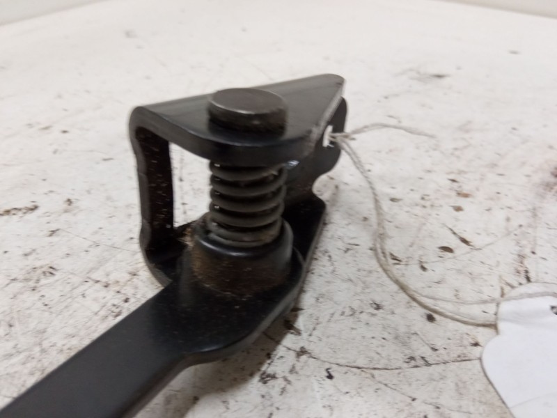 Recambio de anclaje cinturon trasero derecho para peugeot 307 cc (3b) 2.0 16v referencia OEM IAM   