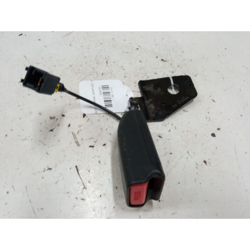 Recambio de anclaje cinturon trasero derecho para citroën c4 ii (nc_) 1.6 hdi 90 referencia OEM IAM 96748537XT  
