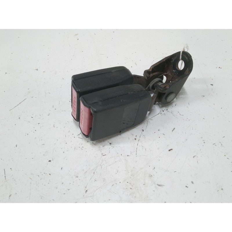 Recambio de anclaje cinturon trasero derecho para renault kangoo be bop (kw0/1_) 1.5 dci 75 referencia OEM IAM   