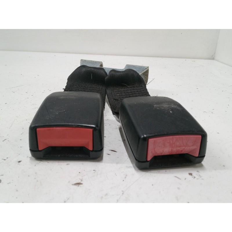 Recambio de anclaje cinturon trasero derecho para ford fiesta v (jh_, jd_) 1.3 referencia OEM IAM 2S6A A613K21 AC  