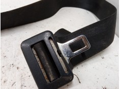 Recambio de anclaje cinturon trasero derecho para volkswagen caravelle 2,4 5v 2-aab-2m referencia OEM IAM 703857821   2