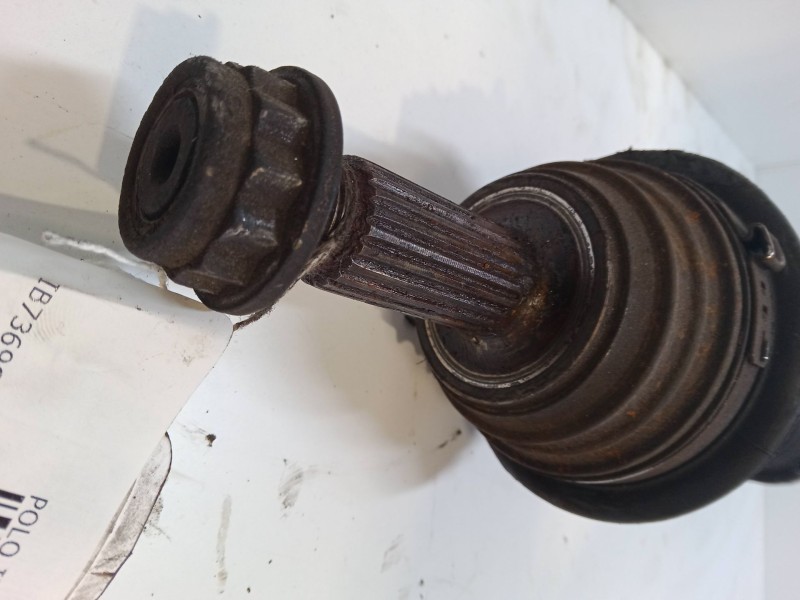 Recambio de transmision delantera izquierda para volkswagen polo iii (6n1) 50 1.0 referencia OEM IAM   