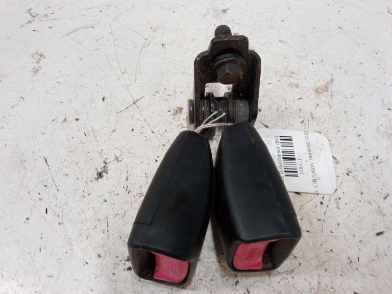 Recambio de anclaje cinturon trasero izquierdo para kia cee´d hatchback (ed) 1.4 referencia OEM IAM   