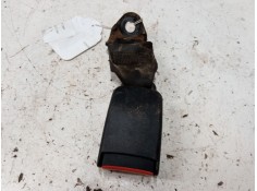 Recambio de anclaje cinturon trasero izquierdo para renault clio i (b/c57_, 5/357_) 1.2 (5/357y, 5/357k) referencia OEM IAM    2