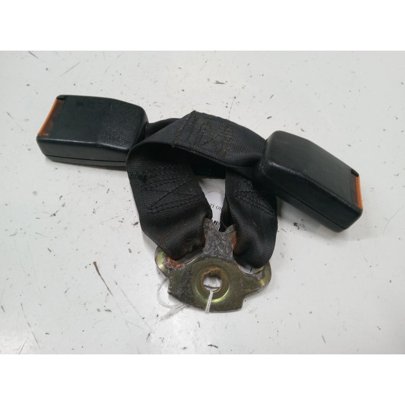 Recambio de anclaje cinturon trasero izquierdo para volkswagen golf iii 1.8 gl 19 rv - 2e referencia OEM IAM 191857739  
