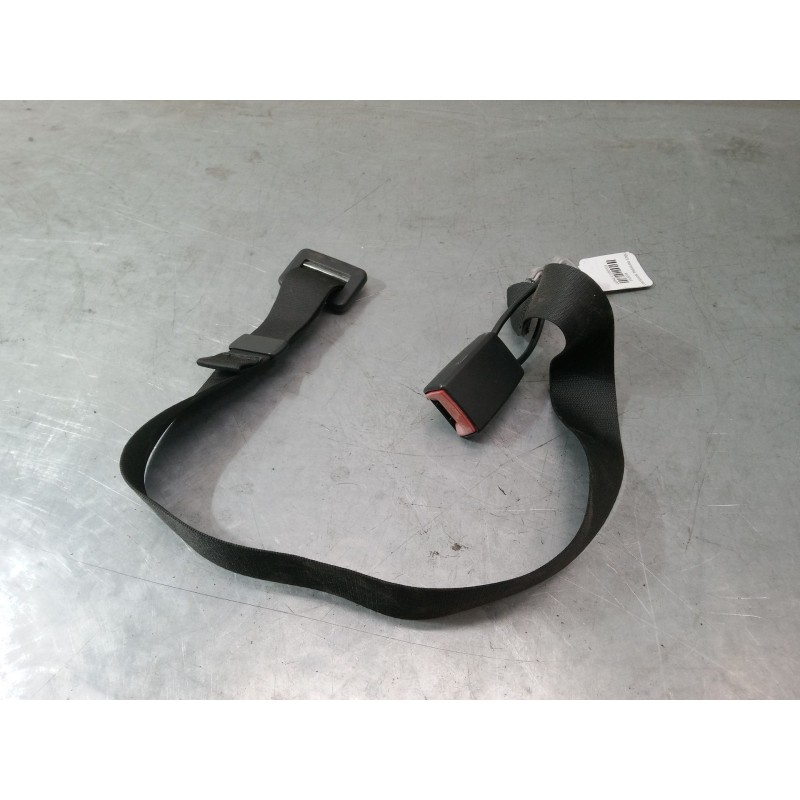 Recambio de anclaje cinturon trasero izquierdo para mercedes-benz clase c (w202) c 240 (202.026) referencia OEM IAM   