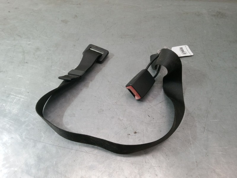 Recambio de anclaje cinturon trasero izquierdo para mercedes-benz clase c (w202) c 240 (202.026) referencia OEM IAM   