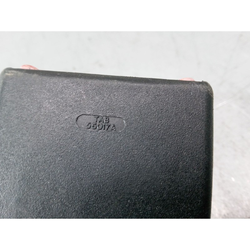 Recambio de anclaje cinturon trasero izquierdo para mercedes-benz clase c (w202) c 240 (202.026) referencia OEM IAM   