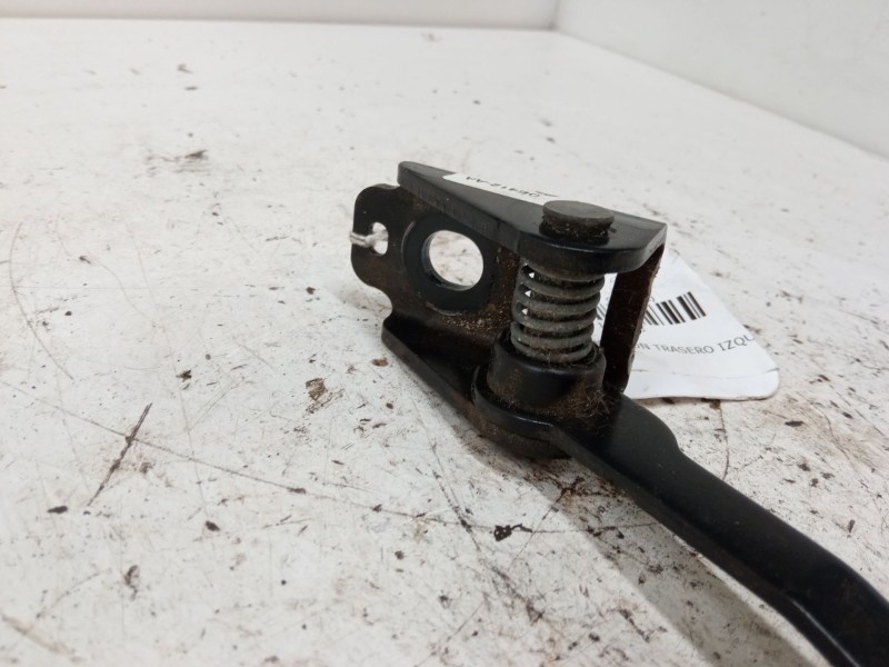 Recambio de anclaje cinturon trasero izquierdo para peugeot 307 cc (3b) 2.0 16v referencia OEM IAM DE412AA  