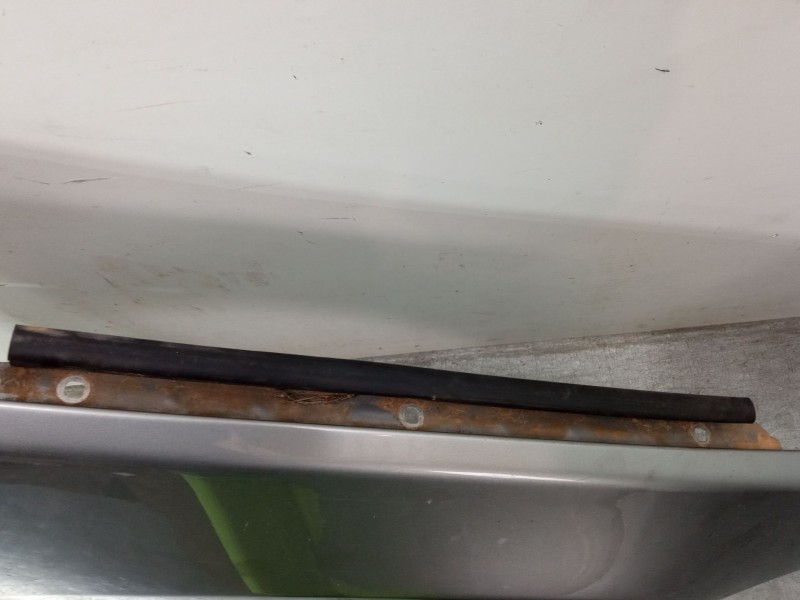 Recambio de aleta delantera derecha para bmw 5 (e60) 520 d referencia OEM IAM   