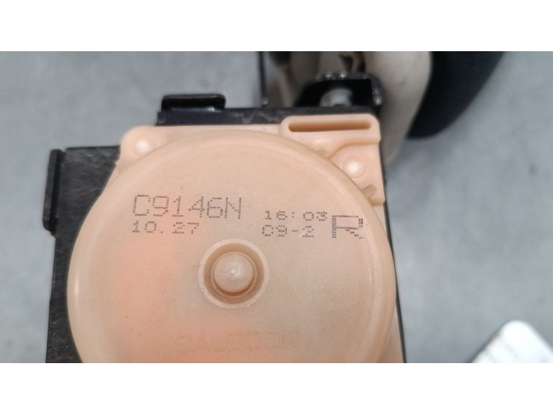 Recambio de cinturon seguridad delantero derecho para toyota corolla (_e12_) 1.4 vvt-i (zze120_) referencia OEM IAM   