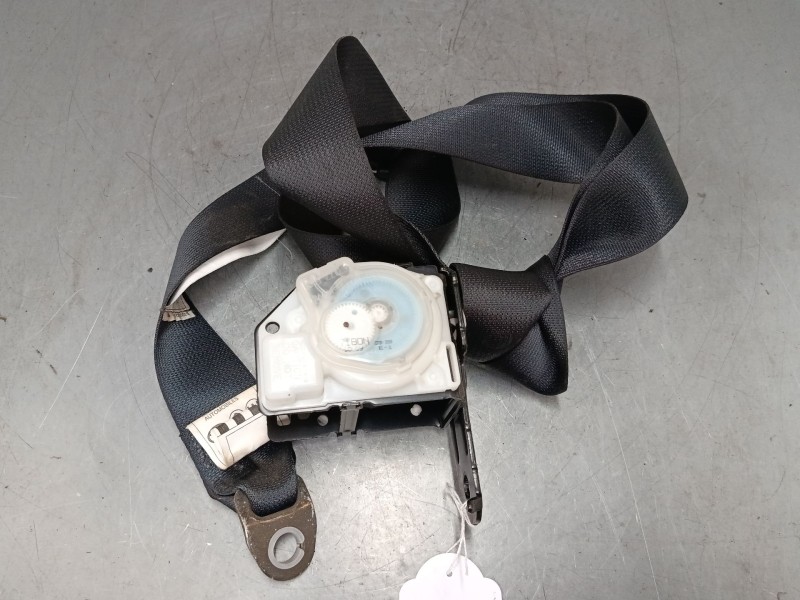 Recambio de cinturon seguridad trasero derecho para toyota corolla (_e12_) 1.4 vvt-i (zze120_) referencia OEM IAM   