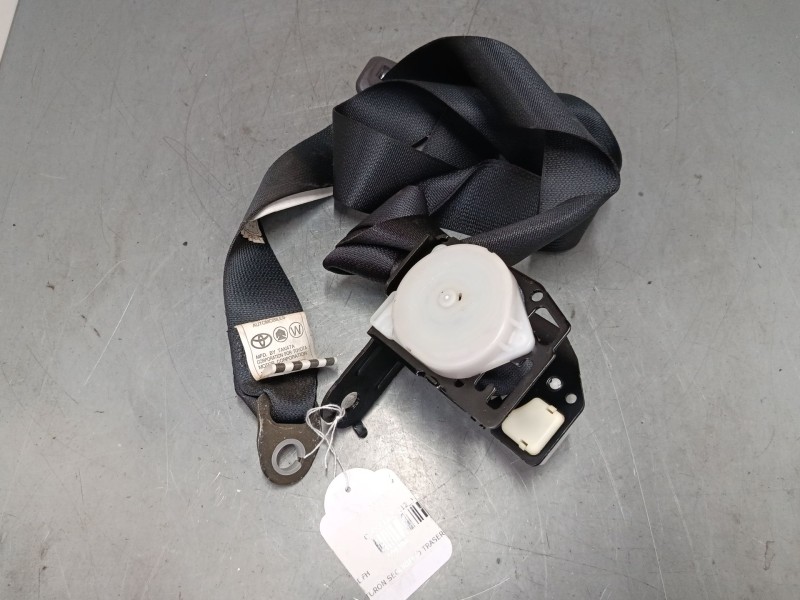 Recambio de cinturon seguridad trasero derecho para toyota corolla (_e12_) 1.4 vvt-i (zze120_) referencia OEM IAM   