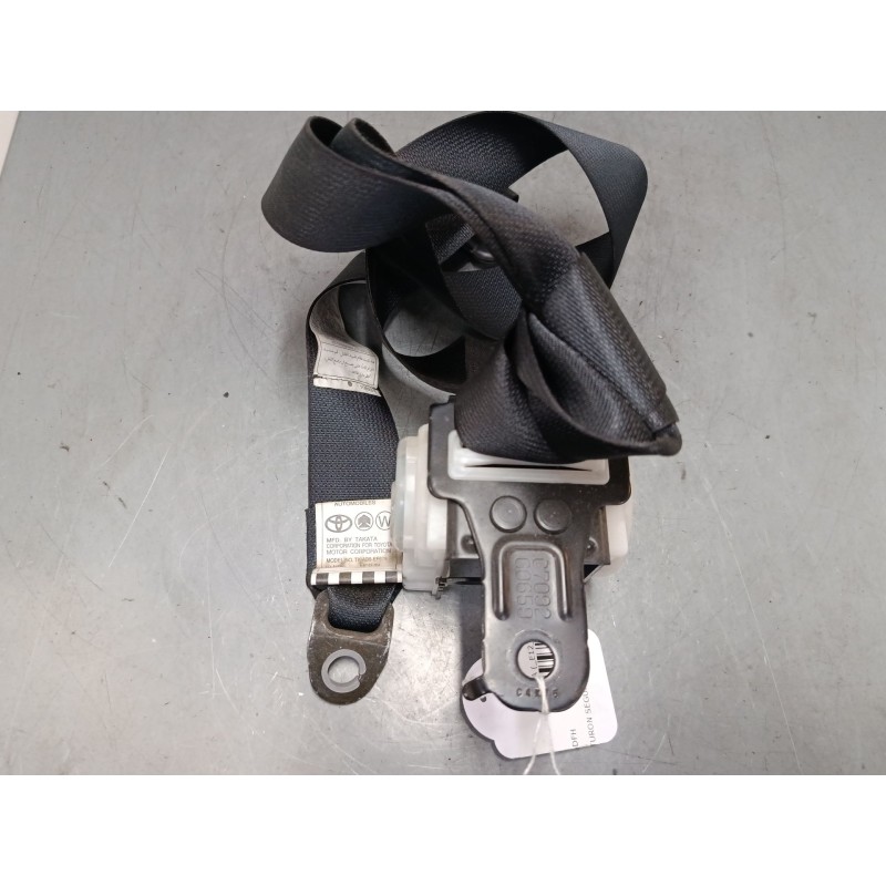 Recambio de cinturon seguridad trasero derecho para toyota corolla (_e12_) 1.4 vvt-i (zze120_) referencia OEM IAM   