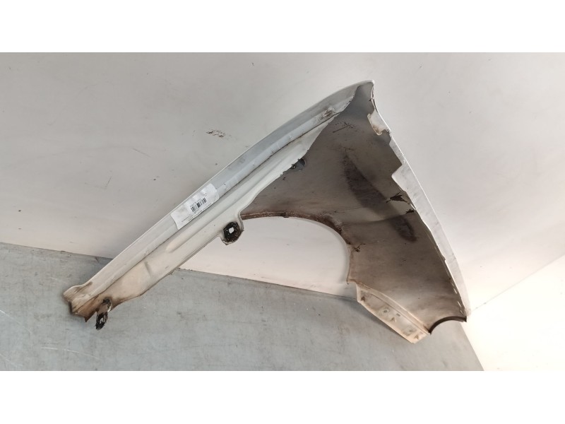 Recambio de aleta delantera izquierda para volkswagen golf iv (1j1) 1.9 tdi referencia OEM IAM   