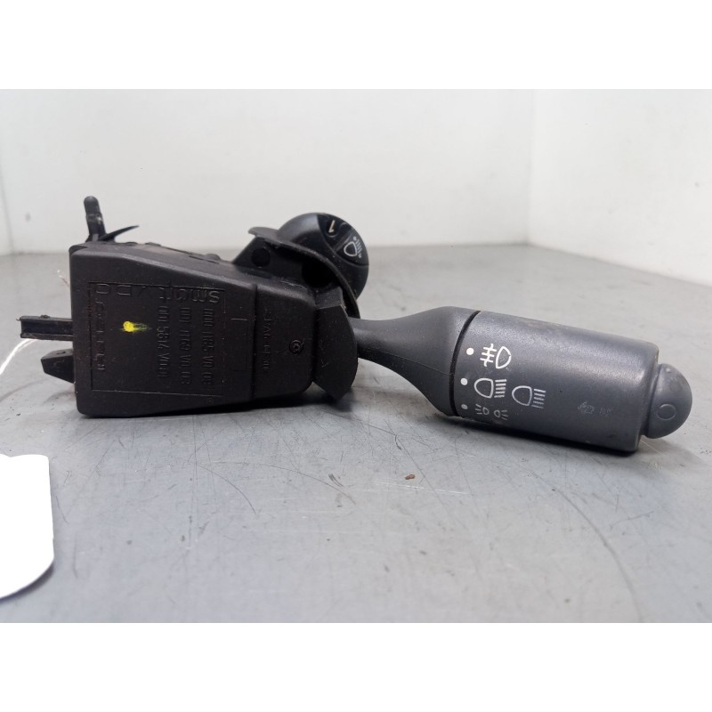 Recambio de mando luces para smart fortwo coupé (450) 0.7 (450.352, 450.332) referencia OEM IAM 0001185V009  