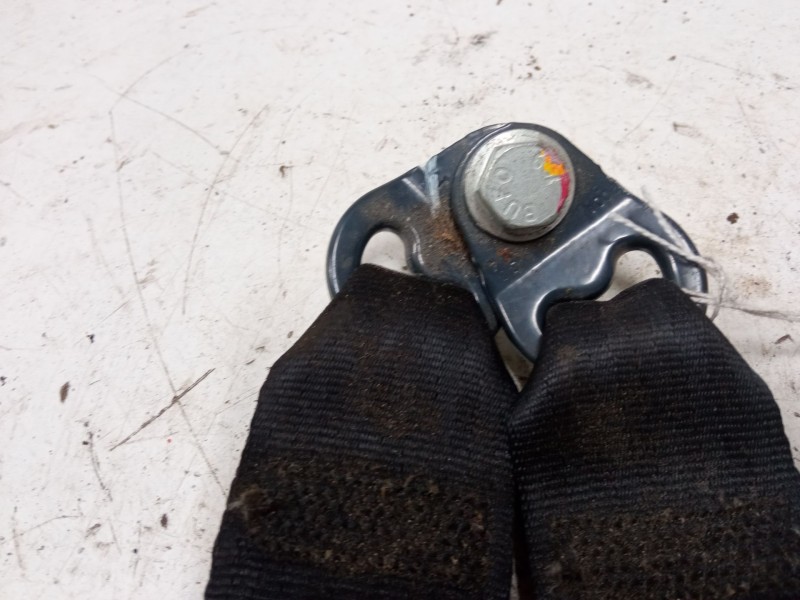 Recambio de anclaje cinturon trasero izquierdo para dacia sandero ii (b8_) 1.5 dci 75 / blue dci 75 (b8jw, b8m4, b8ah, b8m7, b8m