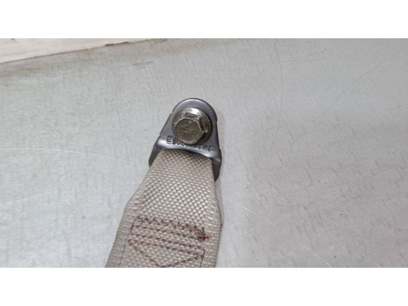 Recambio de anclaje cinturon trasero izquierdo para hyundai atos (mx) 1.0 i referencia OEM IAM   
