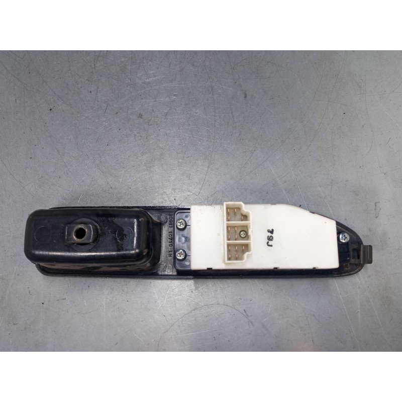 Recambio de mando elevalunas delantero izquierdo para nissan vanette cargo autobús (hc 23) 2.3 d referencia OEM IAM   