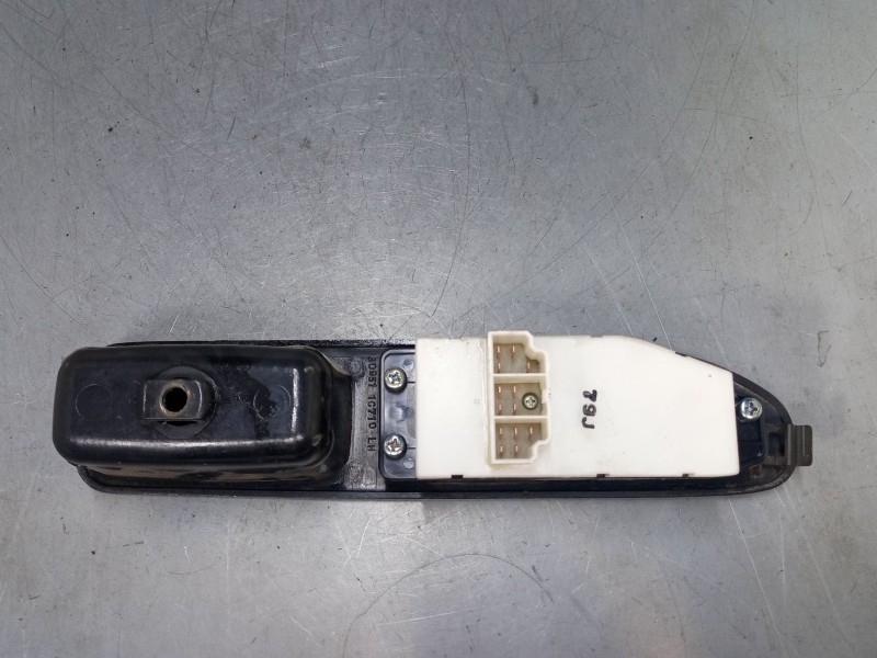 Recambio de mando elevalunas delantero izquierdo para nissan vanette cargo autobús (hc 23) 2.3 d referencia OEM IAM   
