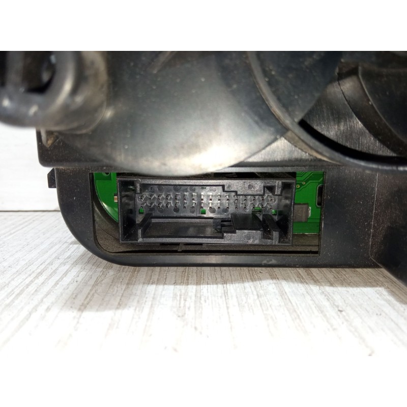 Recambio de mando calefaccion / a/a para mercedes-benz clase a (w168) a 170 cdi (168.009, 168.109) referencia OEM IAM 1688302285